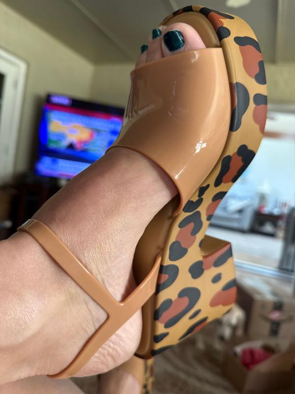 Review Thumbnail Image 0 340267590