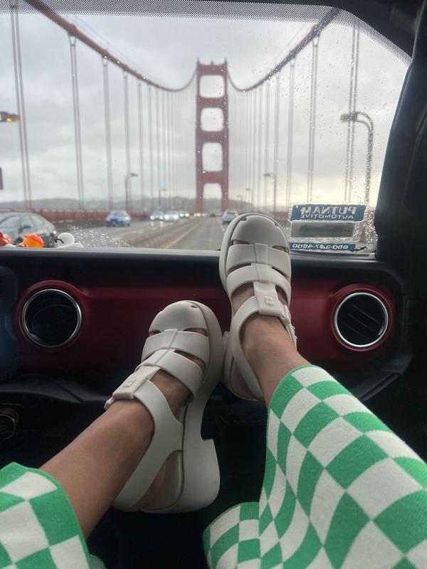 Review Thumbnail Image 0 366966006