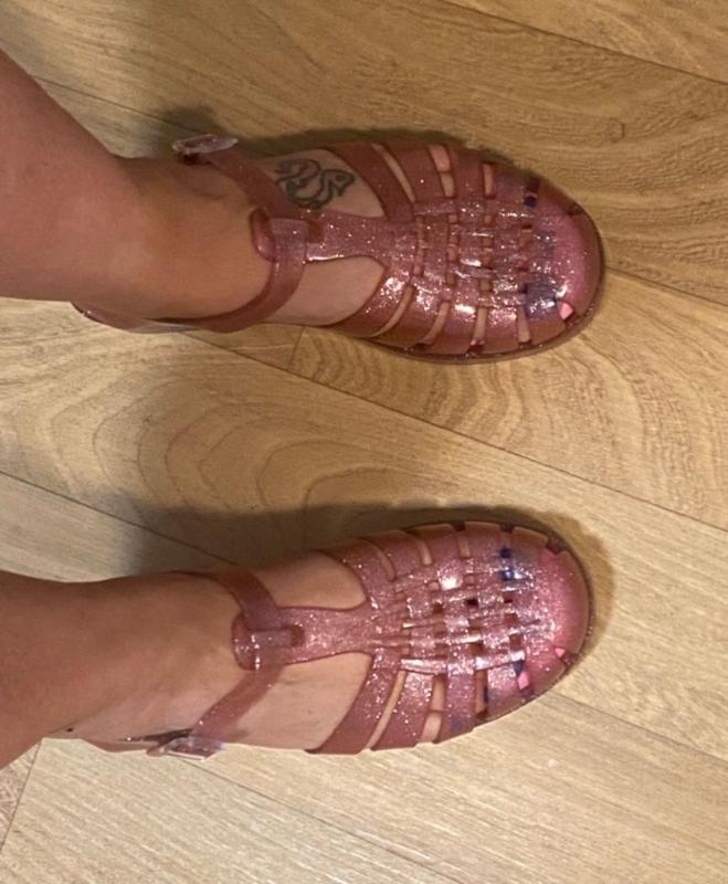 Review Thumbnail Image 1 340783872