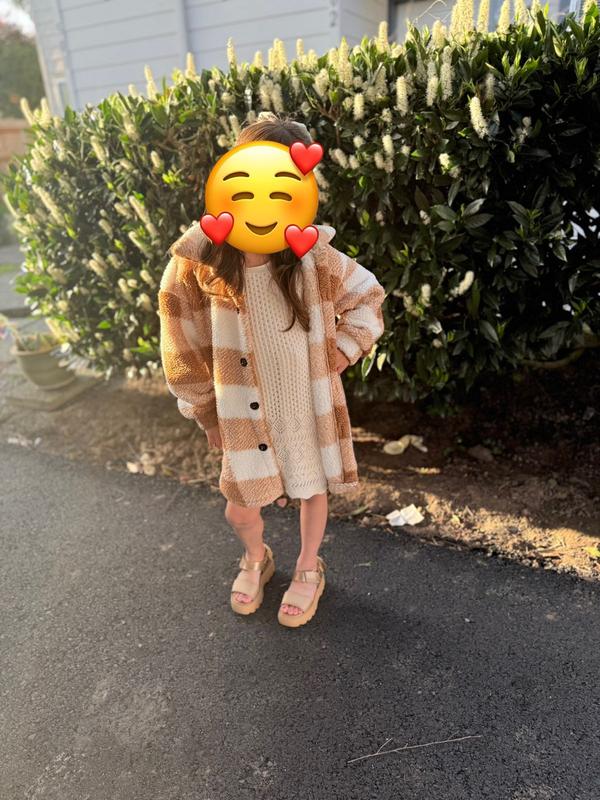 Review Thumbnail Image 1 344735965