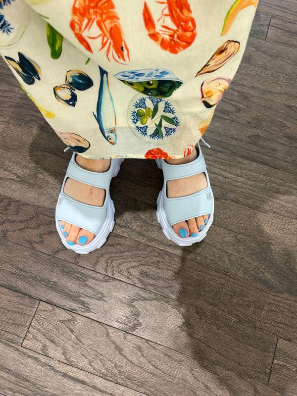 Review Thumbnail Image 3 351779130