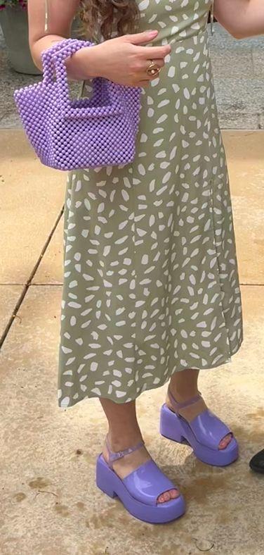 Review Thumbnail Image 0 340778386