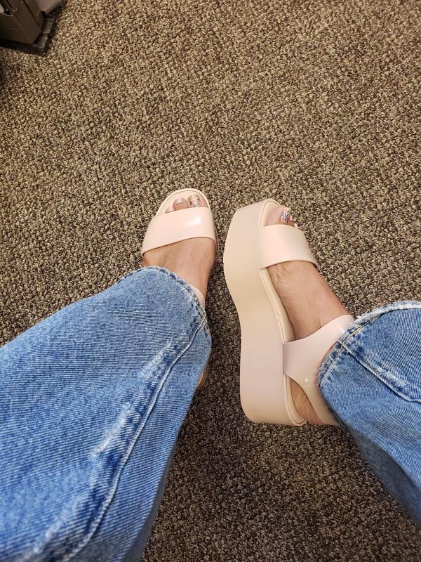 Review Thumbnail Image 0 354248759