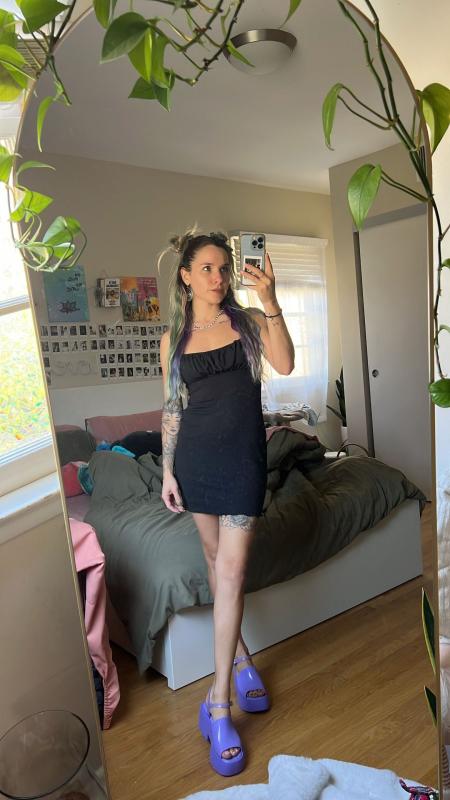 Review Thumbnail Image 1 340778396