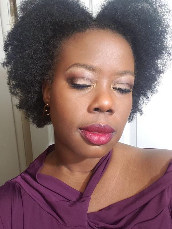 Customer photo for "1 time trying this dark palette"