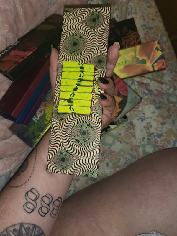 Review Thumbnail Image 0 250336048