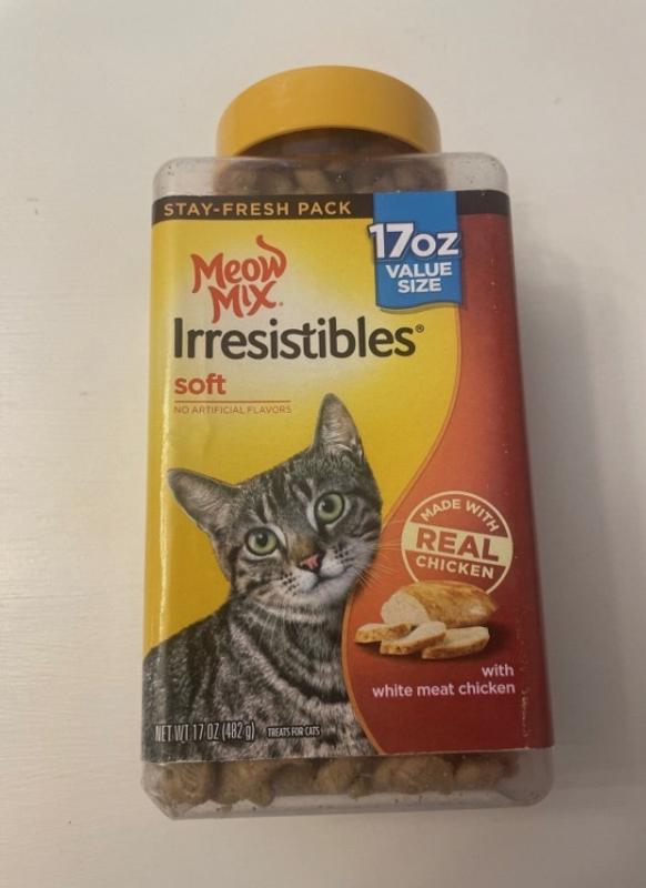 Meow mix hotsell irresistibles cat treats