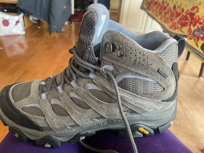 Women's Moab 3 Mid Waterproof Hiking Boots | Merrell