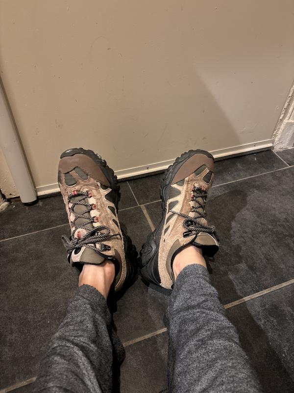 Review Thumbnail Image 0 325825587