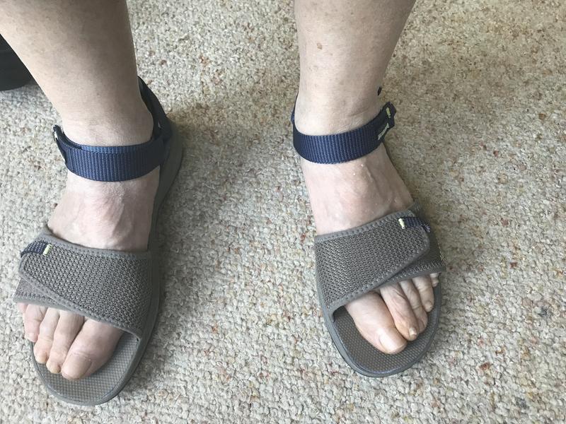 Bravada Backstrap - Sandals