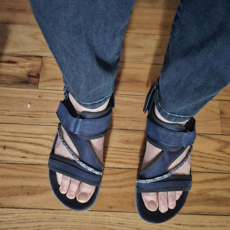 Customer photo for "Super sandal"