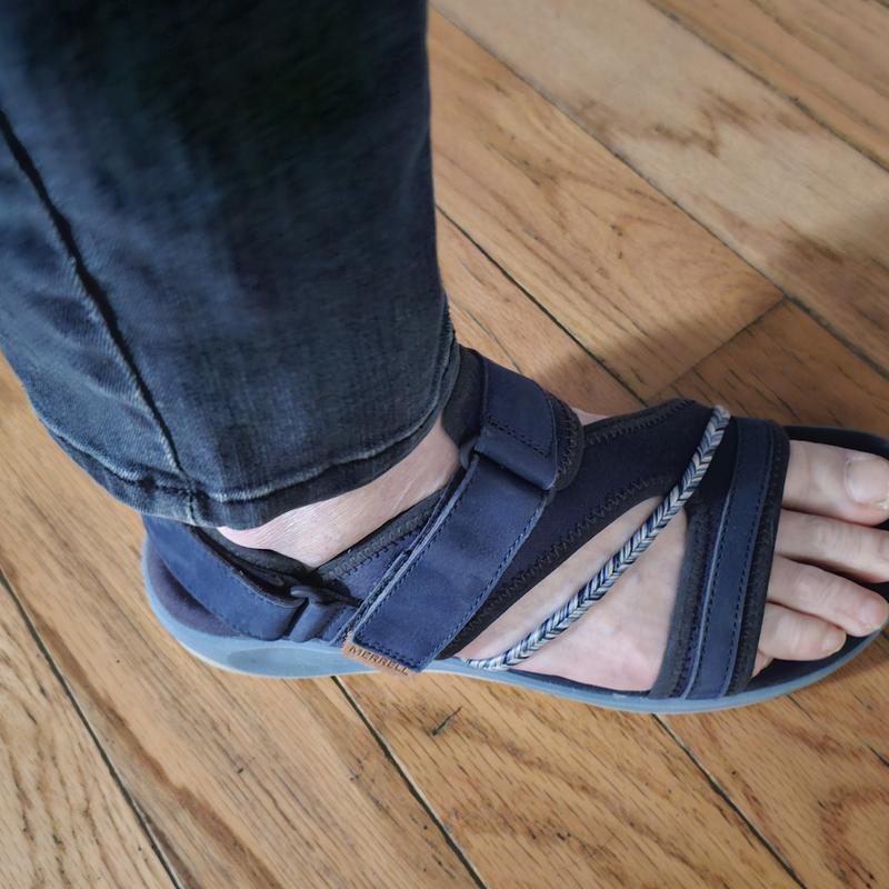 Customer photo for "Super sandal"