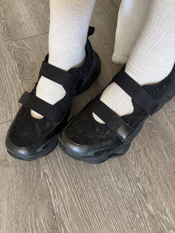 Review Thumbnail Image 0 383306592