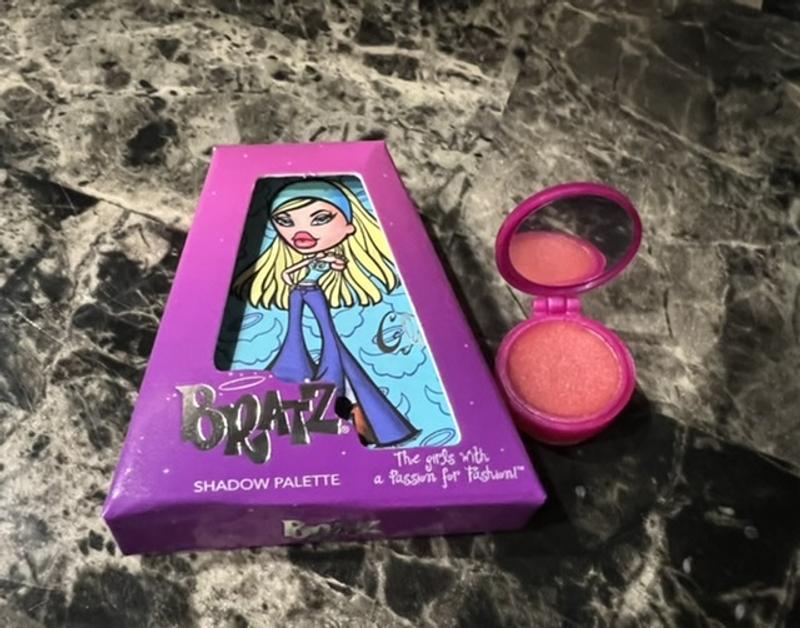 Bratz Makeup