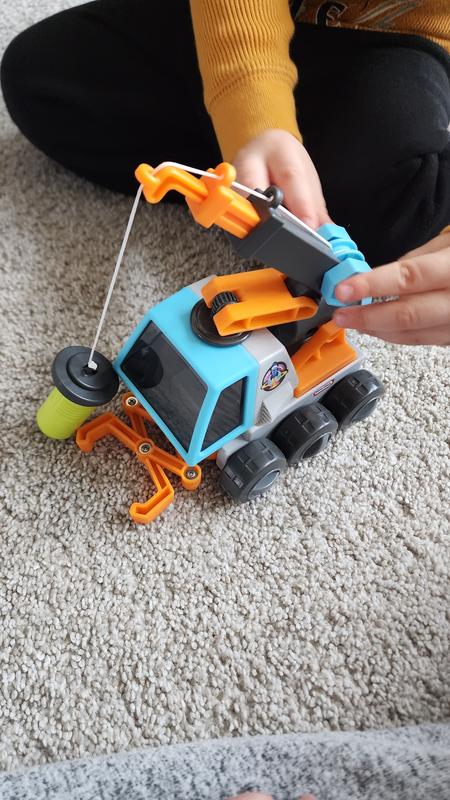 Now this is amusing for hours!