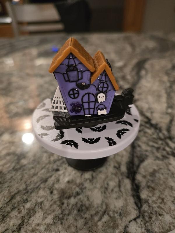 MGA's Miniverse Make It Mini Halloween 2025, Beetlejuice Mini
