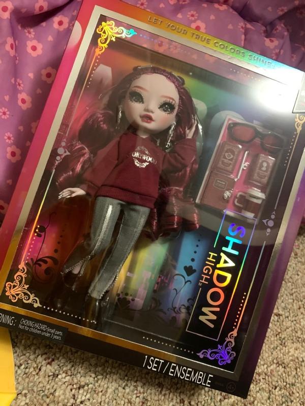 Shadow High 11 Fashion Doll - Scarlett Rose Maroon