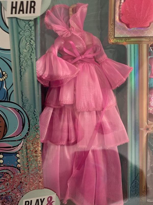 She is a fashion icon