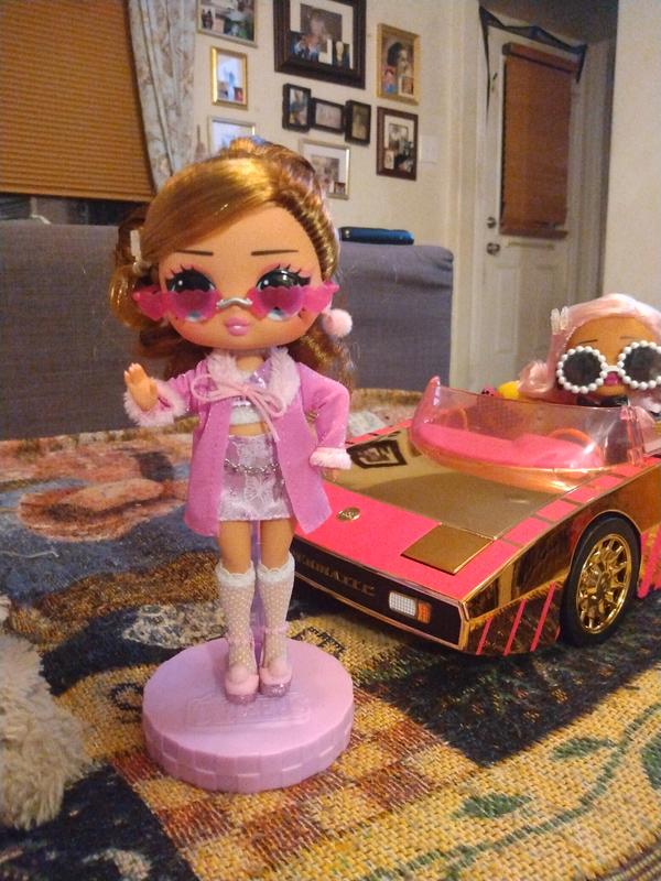 Waiting for my Uber besties