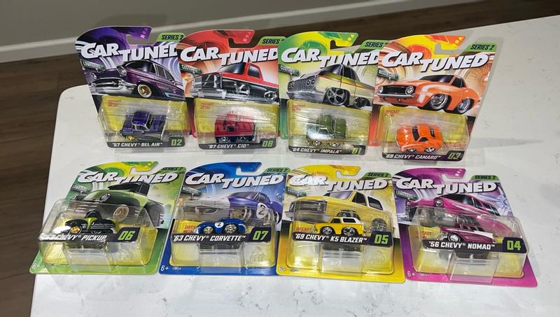 Amazon.co.jp: CarTunedシリーズ 1-8パック ダイキャスト車 対象