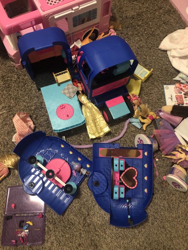 A mess that falls apart repeatedly