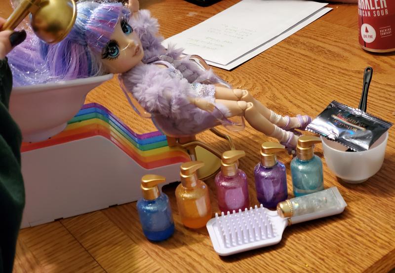 Rainbow High Salon