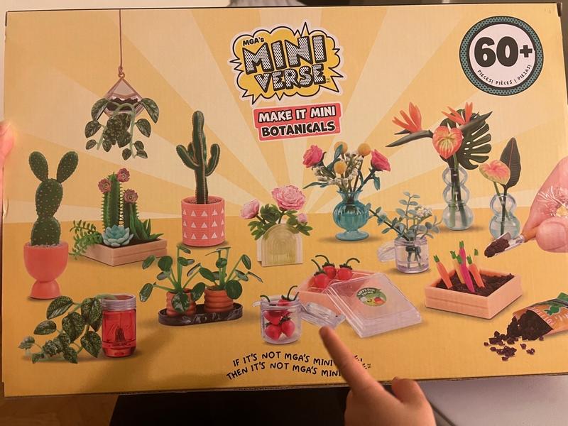 MGA's Miniverse Make It Mini Botanicals Mini Collectibles