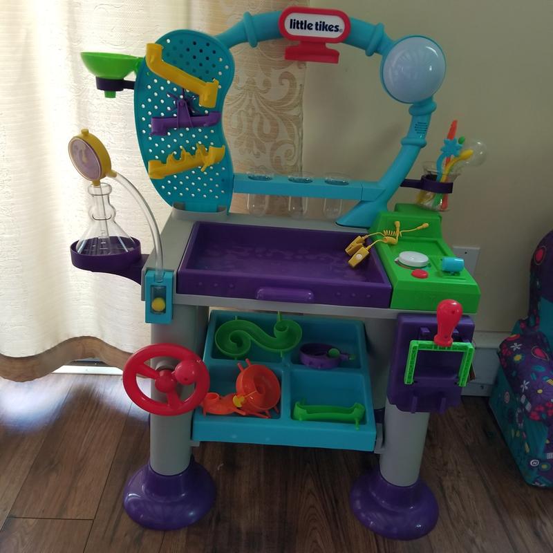 little tikes science lab reviews