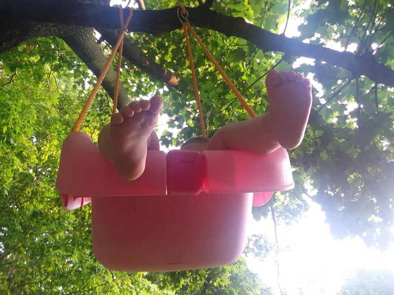 little tikes snug n secure swing