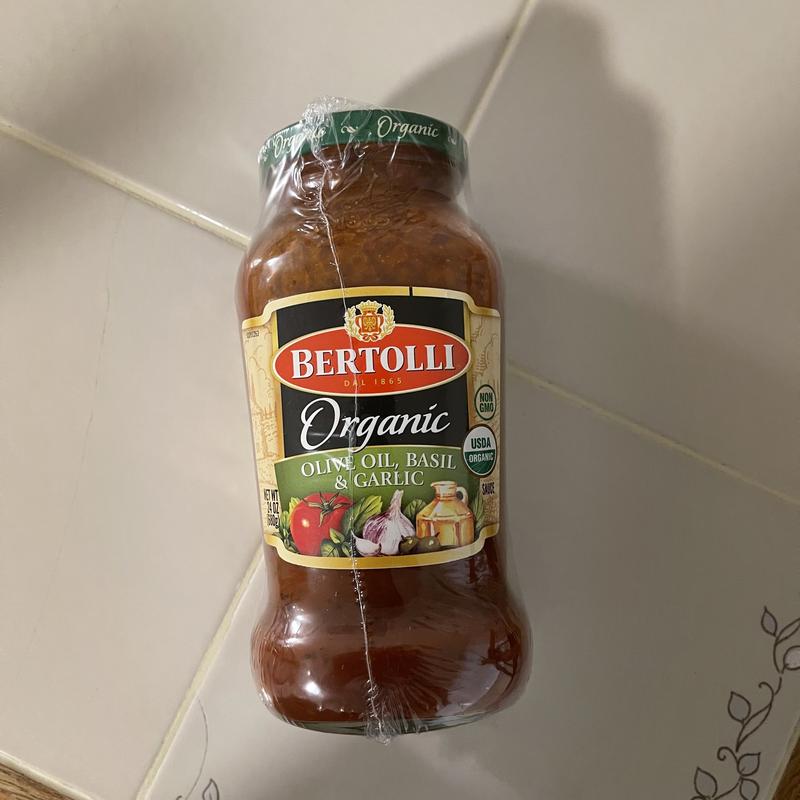 Bertolli Organic Olive Oil Basil and Garlic Sauce Made with Vine