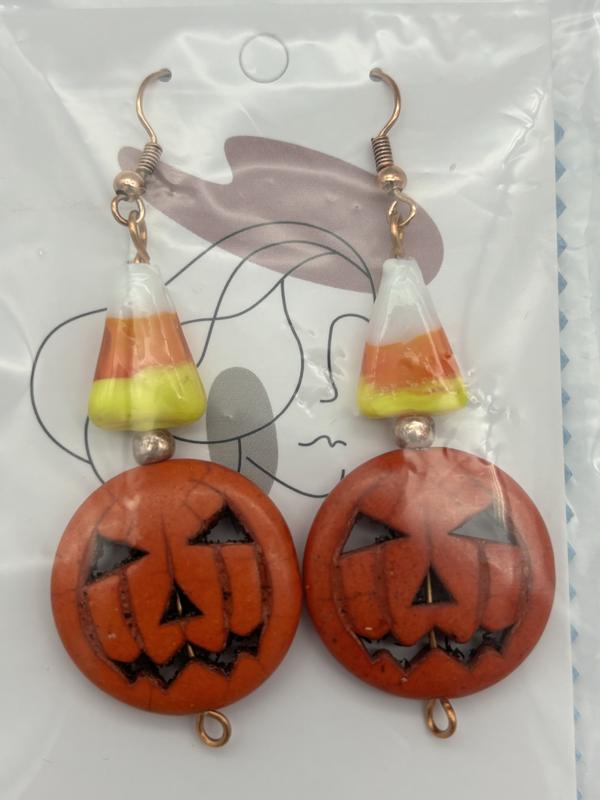 Halloween Bracelet Handmade Howlite Turquoise Bead 7.5 Kids Stretch Pumpkin