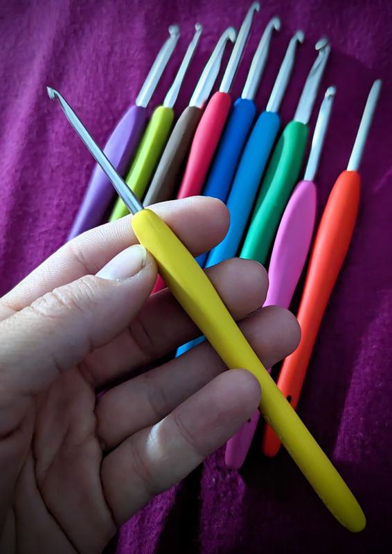 Clover Amour Crochet Hook Sets and Seperates – Hand Make Create