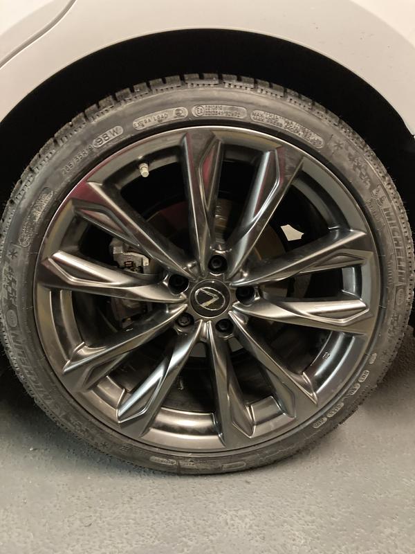 Lexus Michelin tire 3