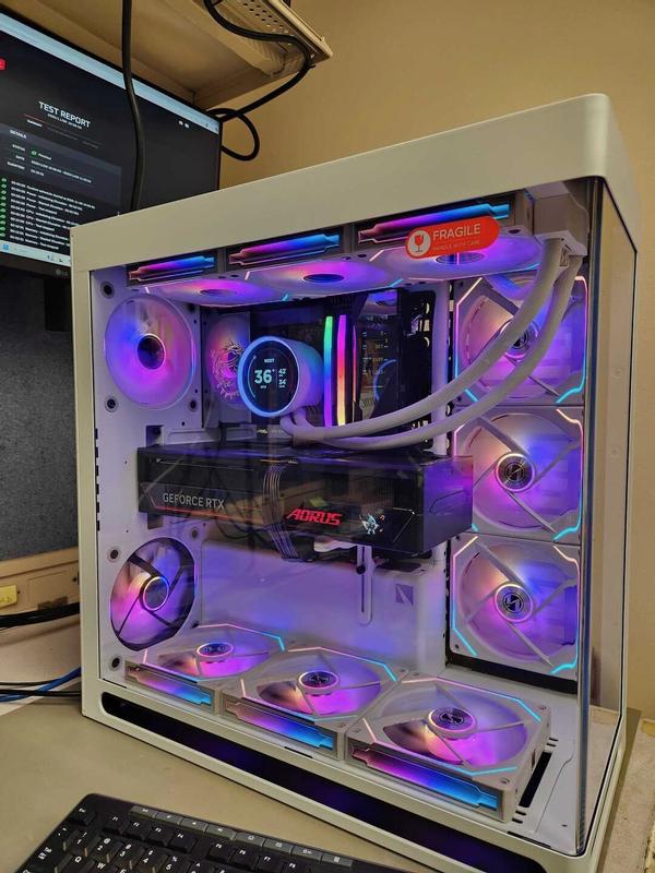 Lian Li UNI Fan SL Infinity Fluid Dynamic Bearing 120mm Case Fan