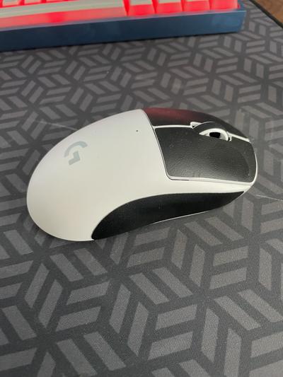 Logitech G PRO X SUPERLIGHT Wireless Gaming Mouse - White - Micro