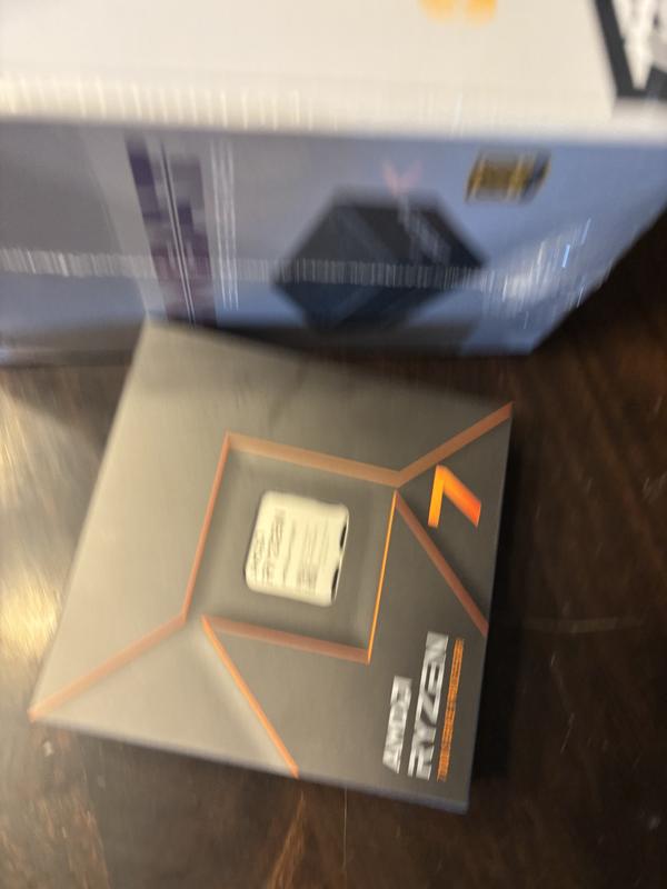AMD Ryzen 7 7700X Raphael AM5 4.5GHz 8-Core Boxed Processor AMD Ryzen 7 7700X Raphael AM5 4.5GHz 8-Core Boxed Processor