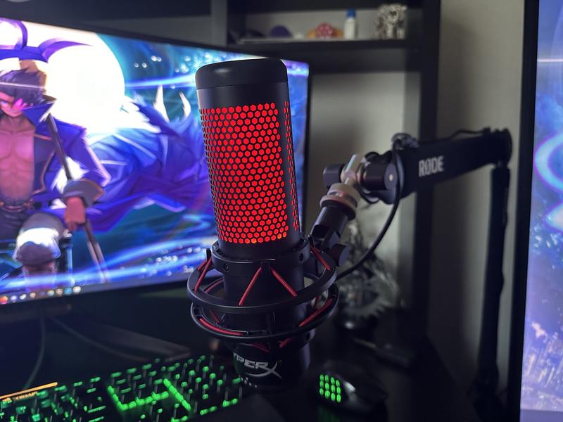 HyperX Quadcast Microphone - Micro USB Pour Streaming, Podcast, Jeu, Avec Réduction De Bruit
