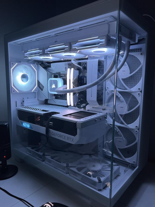 Gigabyte NVIDIA GeForce RTX 4080 Super Aero RGB Overclocked Gigabyte NVIDIA GeForce RTX 4080 Super Aero RGB Overclocked