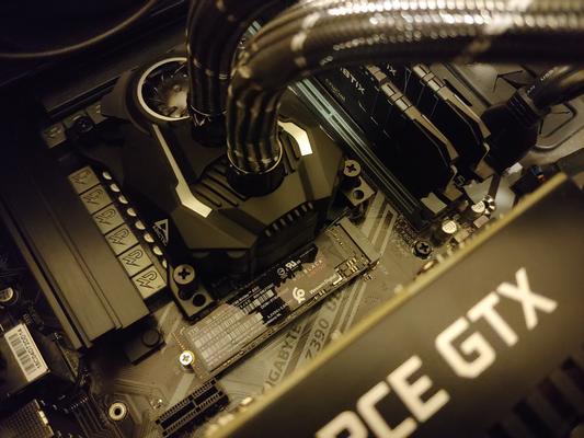 Intel Core i9-9900K Coffee Lake 3.6GHz Eight-Core LGA 1151