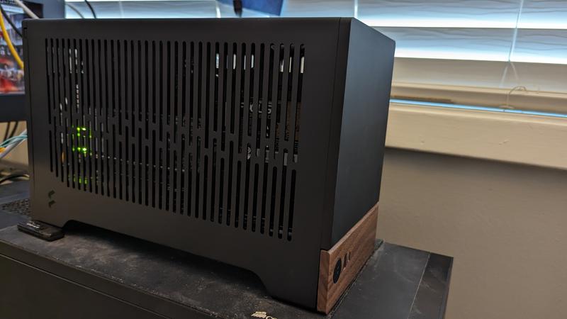Fractal Design Terra Mini-ITX Mini Tower Computer Case Fractal Design Terra Mini-ITX Mini Tower Computer Case