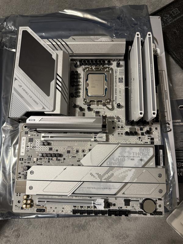 ASUS Z890-A ROG Strix Gaming WiFi Intel LGA 1851 ATX