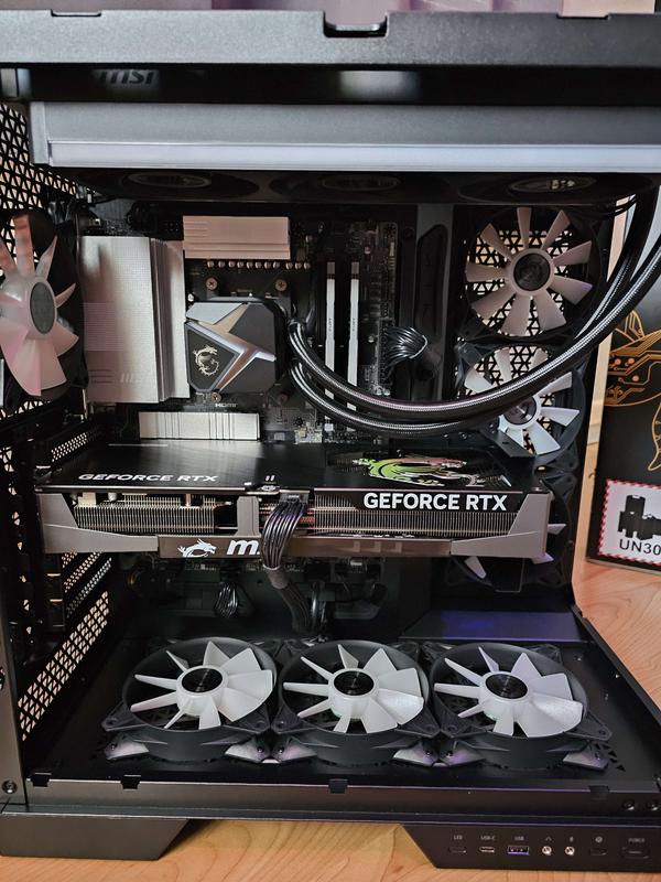 MSI Vision ZS 9NVR-1293US Gaming PC; AMD Ryzen 9 9900X 4.4GHz