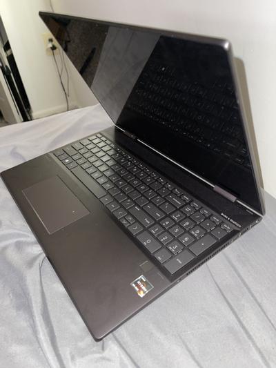 HP ENVY x360 Convertible 15-ds1063cl 15.6 HP ENVY x360 Convertible 15-ds1063cl 15.6