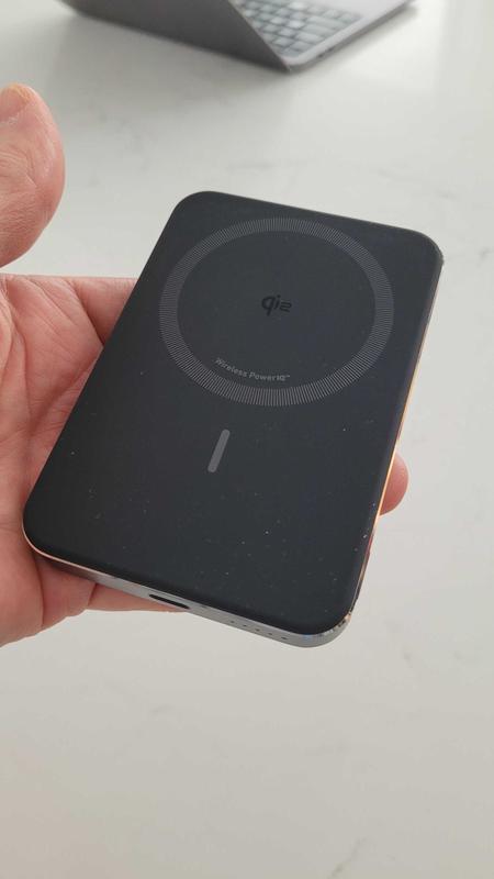 Anker MagGo Slim 10,000mAh MagSafe Power Bank - Micro Center