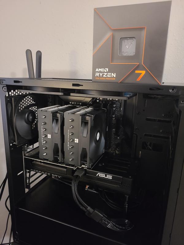 AMD Ryzen 7 7700X Raphael AM5 4.5GHz 8-Core Boxed Processor AMD Ryzen 7 7700X Raphael AM5 4.5GHz 8-Core Boxed Processor