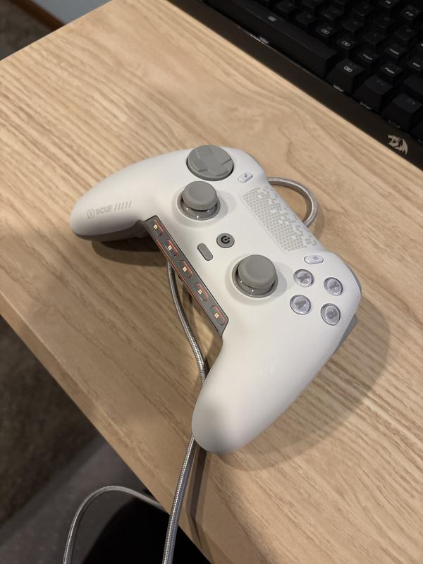 Scuf Gaming ENVISION PRO WHITE - Micro Center