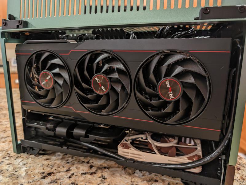 Sapphire Technology AMD Radeon RX 7900 XT Pulse Overclocked