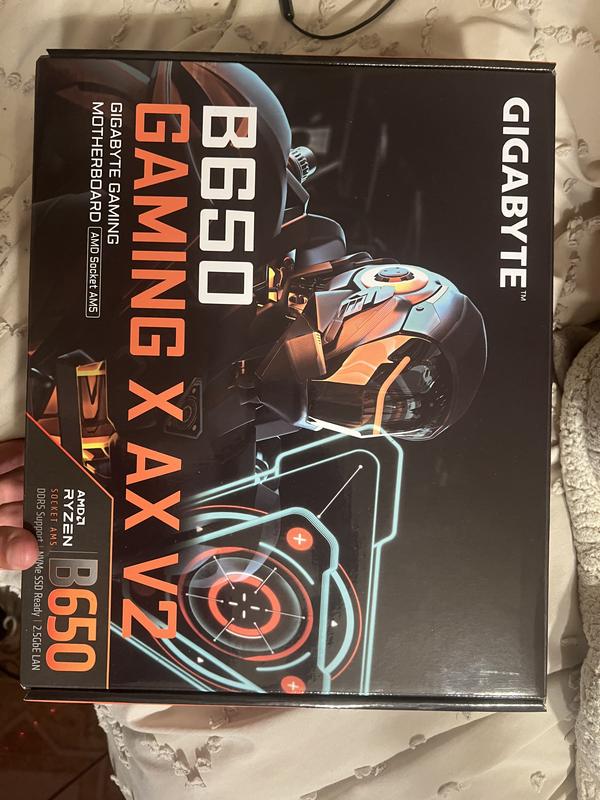 AMD Ryzen 7 9700X, Gigabyte B650 Gaming X AX v2, G.Skill Flare X5