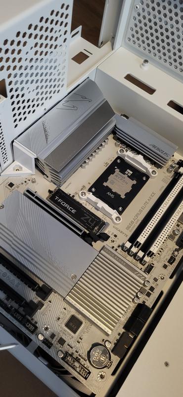 gigabyte B650 Aorus elite ax ice 美品 41pYC0ScumL.jpg