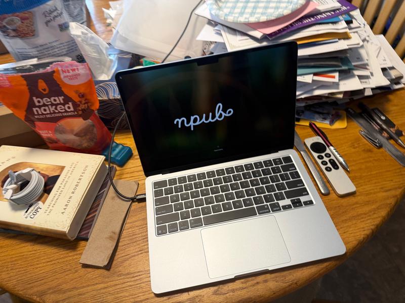 Apple MacBook Air 13